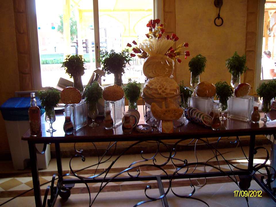 Frühstücksbüffet Pickalbatros Alf Leila Wa Leila Resort - Neverland Hurghada