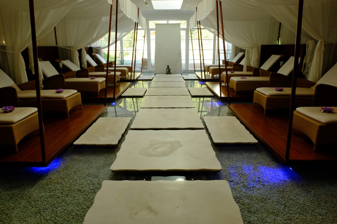 Sonstiges Wellnesshotel ...liebes Rot-Flüh