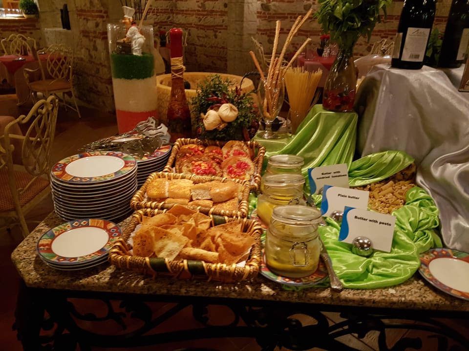 Beim Italiener Palm Royale Resort - Soma Bay