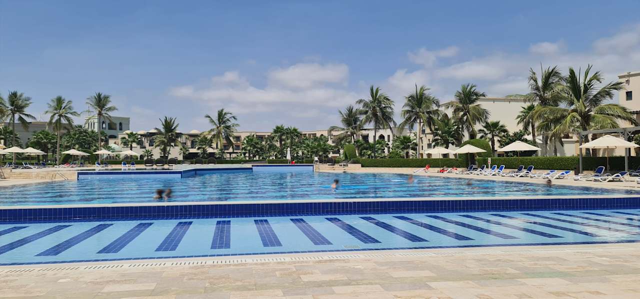 Pool Salalah Rotana Resort