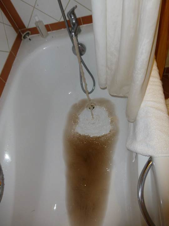 Megaeklig! - Plötzlich wird das Wasser braun Hotel Playa Pesquero