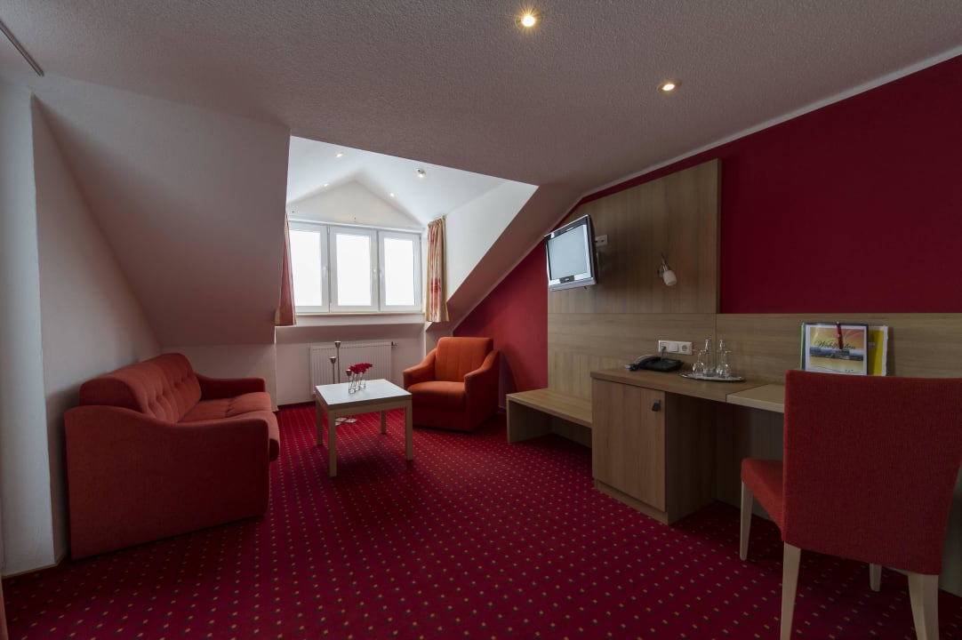 Das Wohnzimmer der Suite Panoramagasthof Auf Dem Auerberg