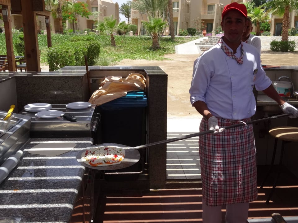 Ca. 150 Pizzen täglich Shams Alam Beach Resort