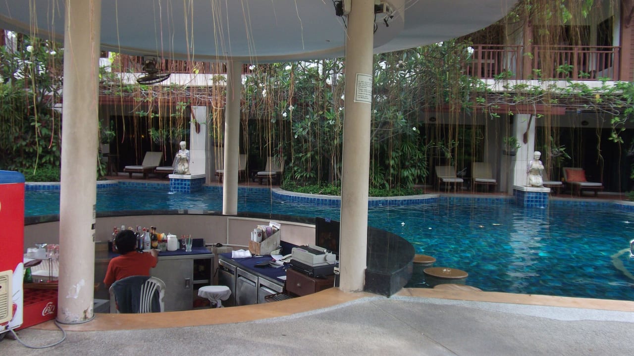 Poolbar war nur selten besetzt Kata Palm Resort & Spa
