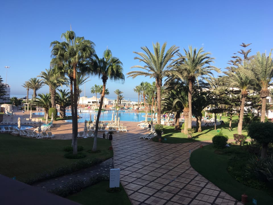 Pool Iberostar Waves Founty Beach