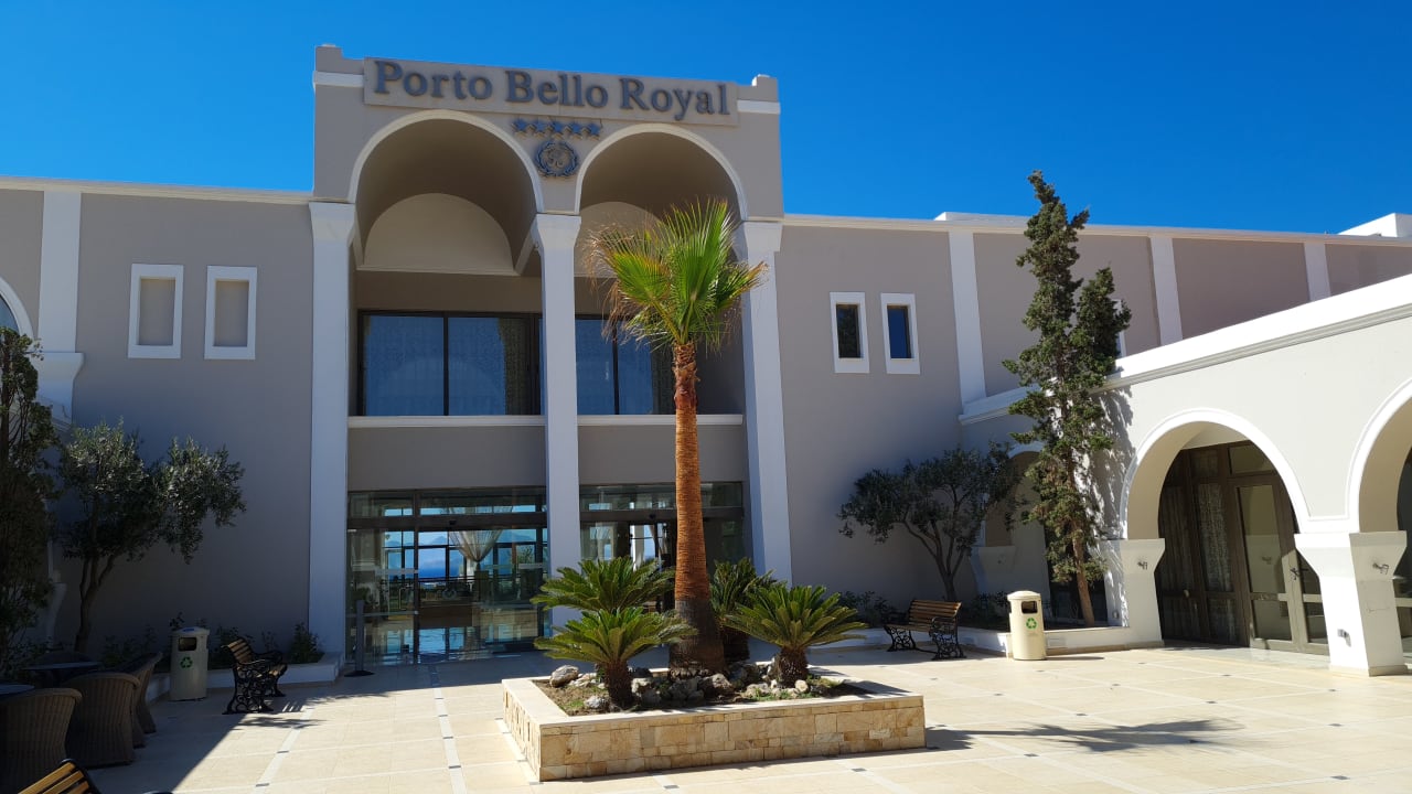 Außenansicht Porto Bello Royal