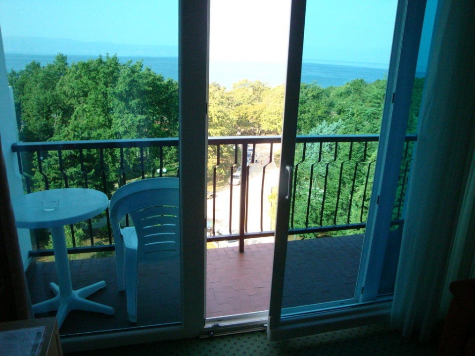 Beli Kamik I - Ausblick von meinem Zimmer 801 Magal Maradiso Hotel by Aminess