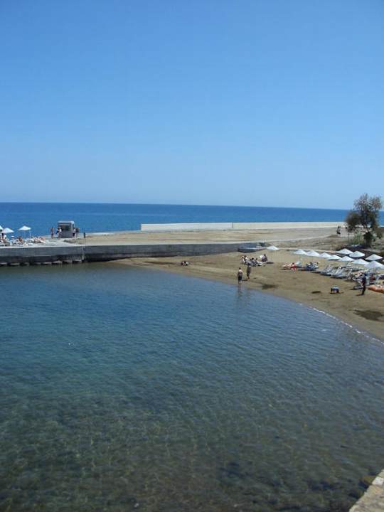 Strand Oscar Resort Hotel