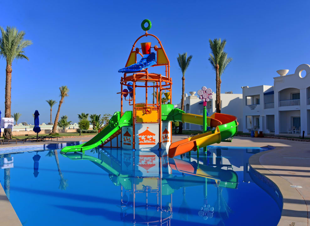 Pool Renaissance Sharm El Sheikh Golden View Beach Resort