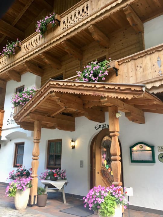 Außenansicht Gasthof Schulhaus