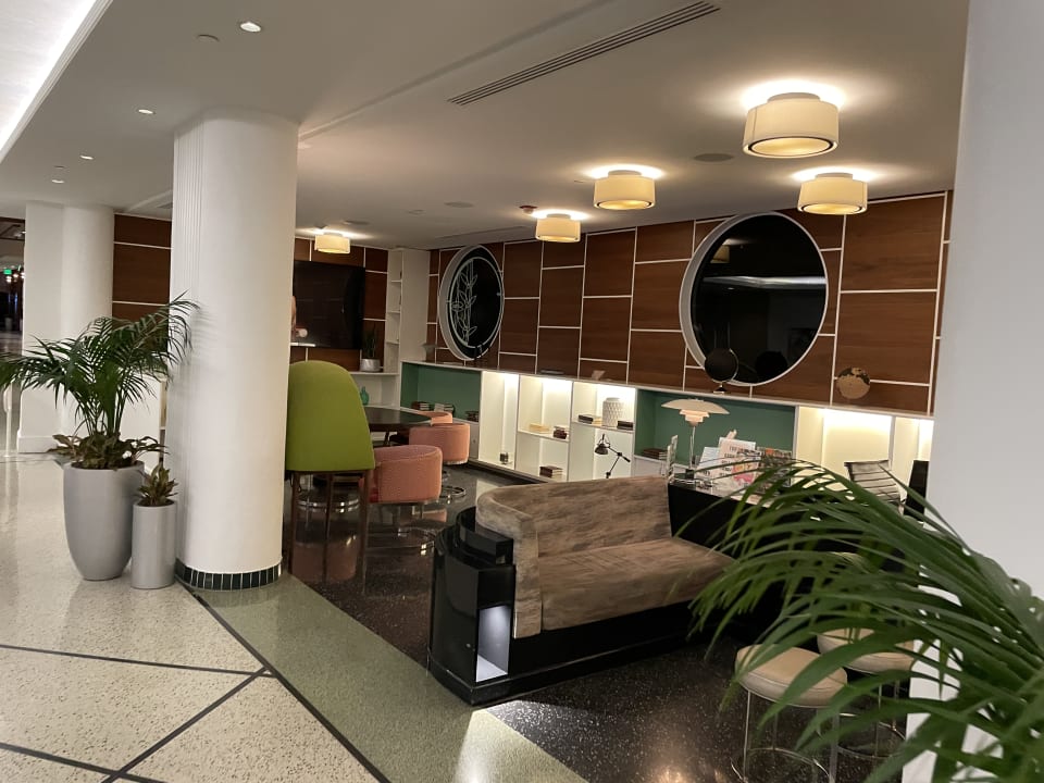Lobby Royal Palm South Beach Miami, a Tribute Portfolio Resort