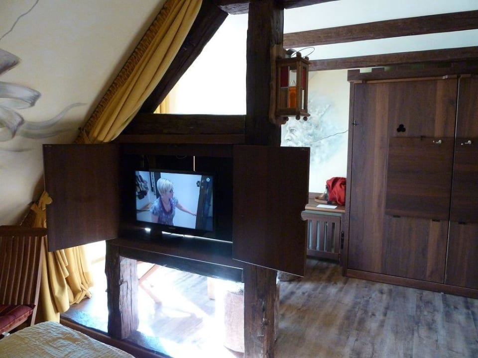 Fernsehen im Mittelalter-Look Hotel Rauchfang