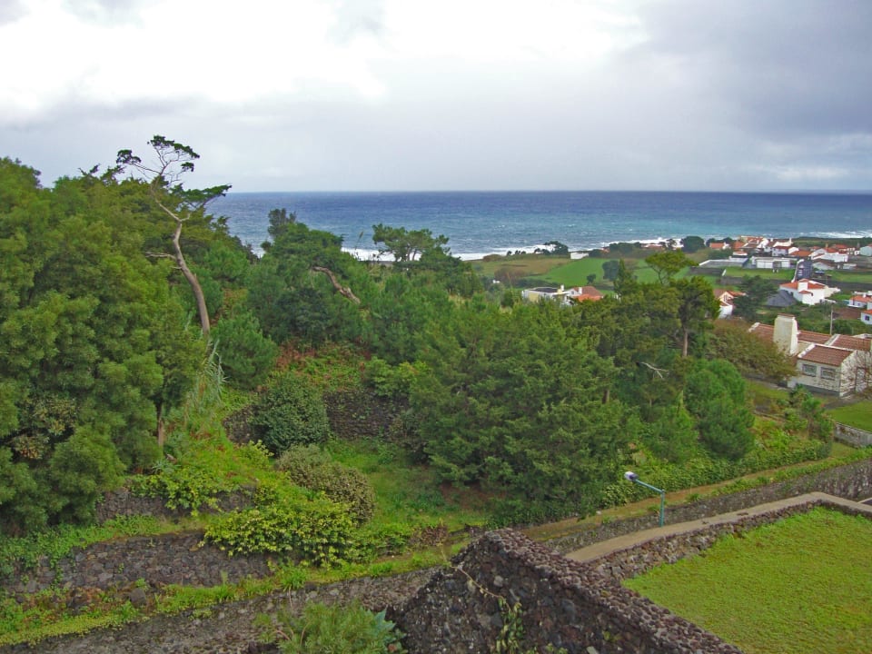 Blick vom Hotel zum Meer Aparthotel Acorsonho