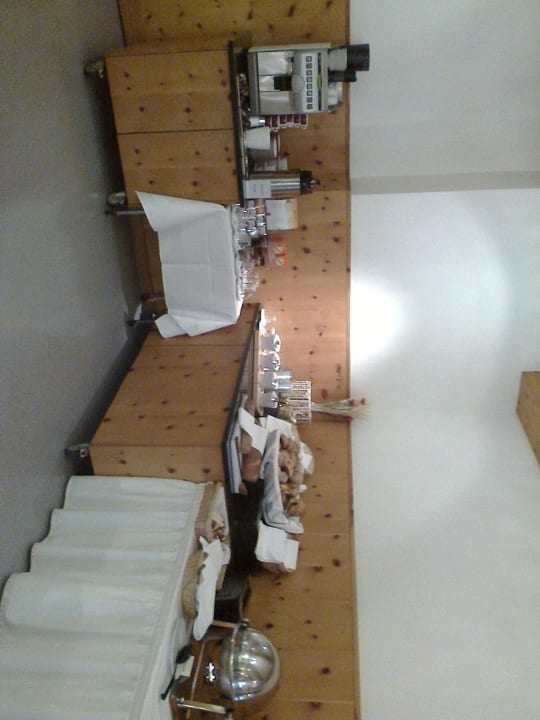 Frühstücksbuffet Sorell Hotel Sonnental