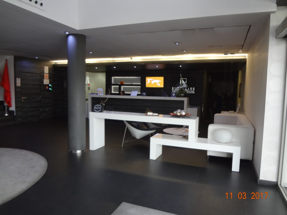 Lobby Hotel Arenas de Pinto