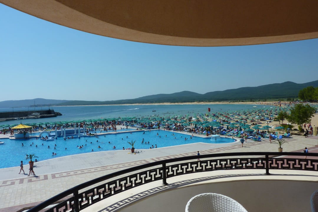 Pool mit Strand Duni Royal Holiday Village