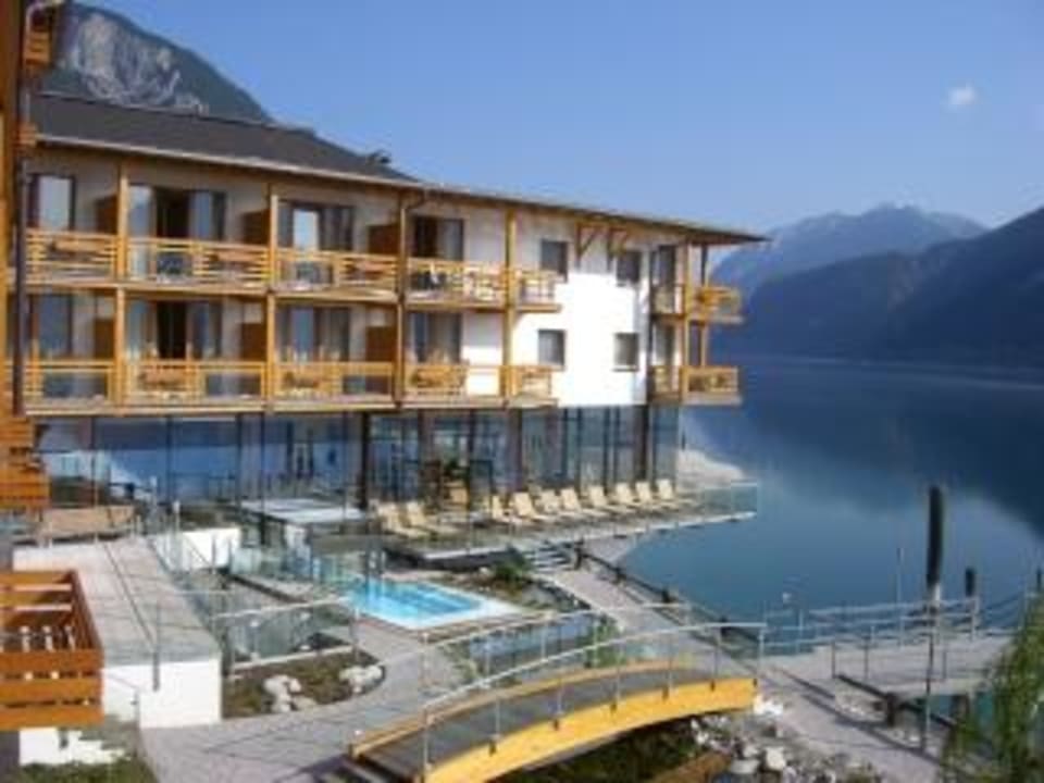 Bilck auf den Wellness-Bereich/See aja Fürstenhaus am Achensee