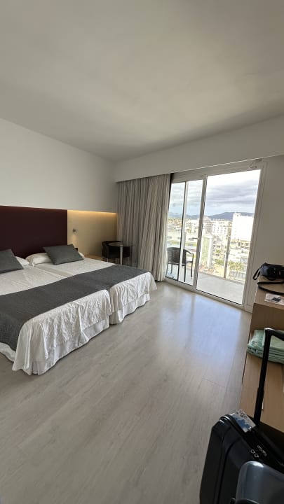 Zimmer CM Playa del Moro