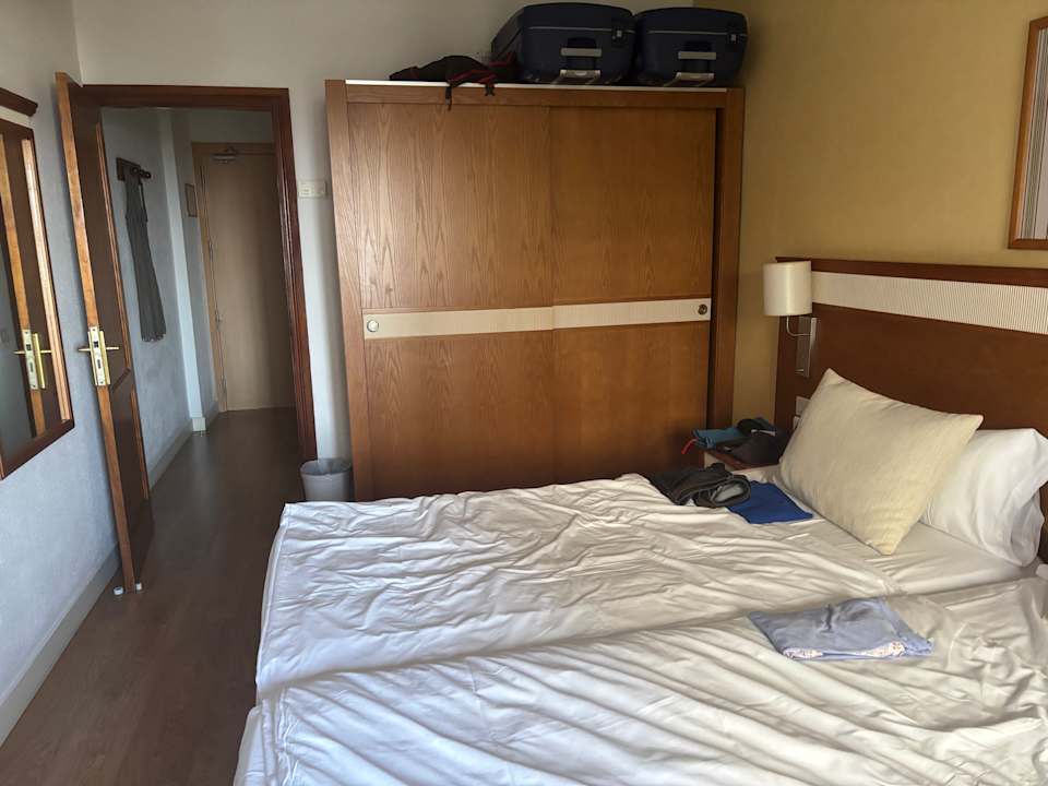 Zimmer allsun Hotel Lucana