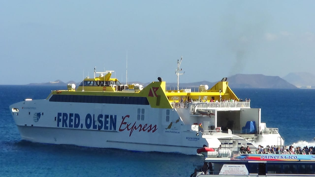 Ausfahrende Fähre nach Fuerteventura Hotel Casa Domingo