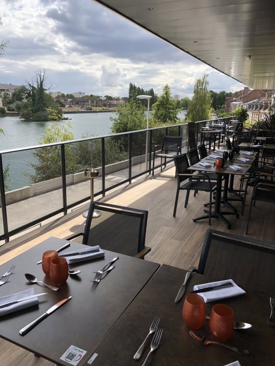 Gastro Aiden by Best Western T'aim Hotel & SPA