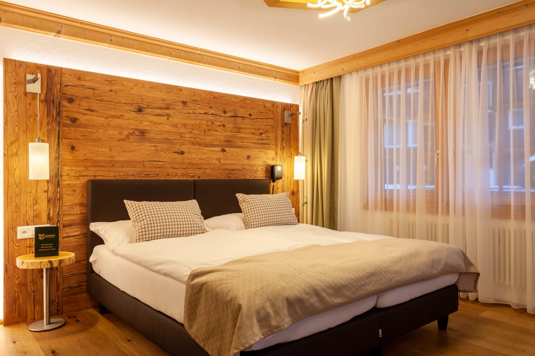 Zimmer Jägerhof Hotel & Apartments