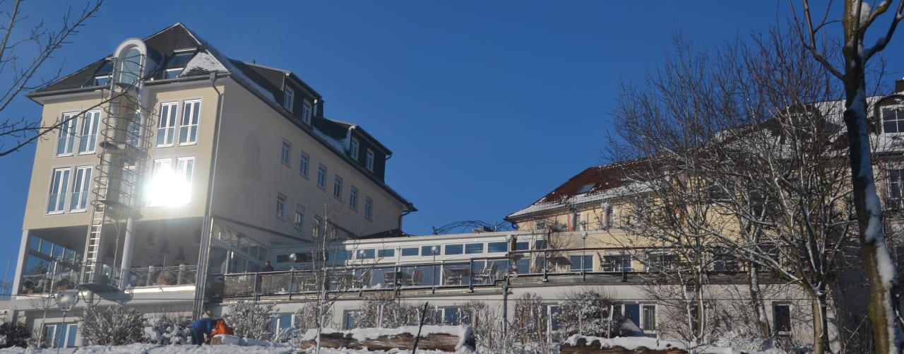Außenansicht Hotel Schöne Aussicht