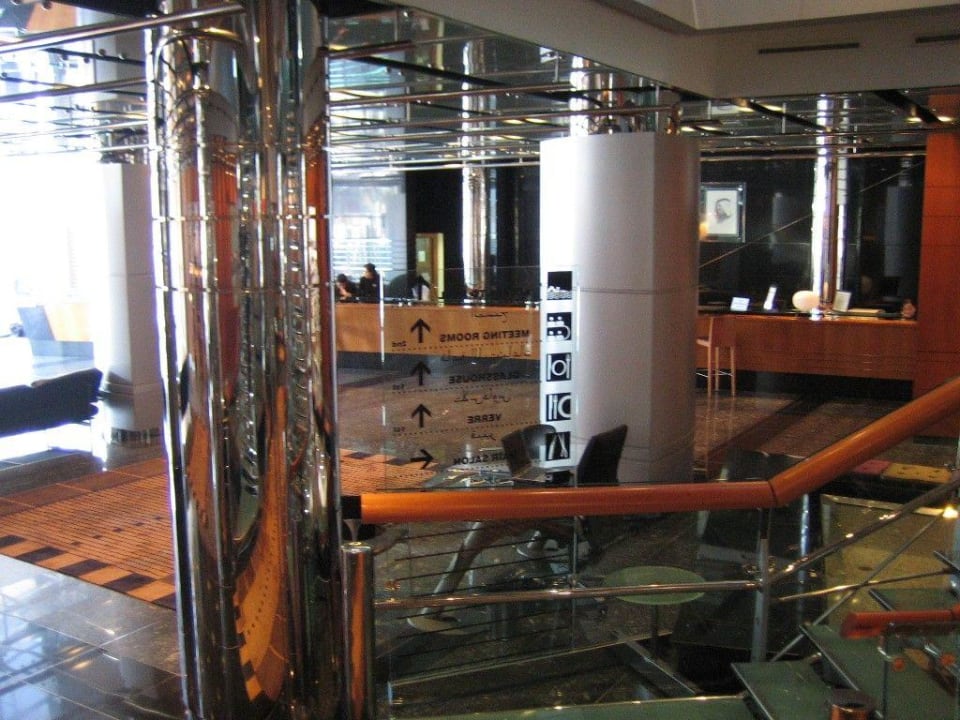 Hilton Dubai Creek Golden Sands Hotel Creek