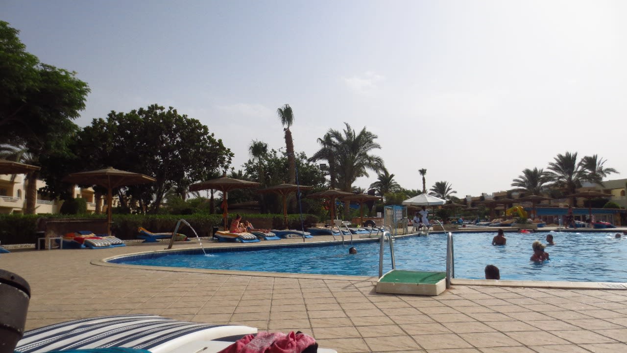 Pool Golden Beach Resort