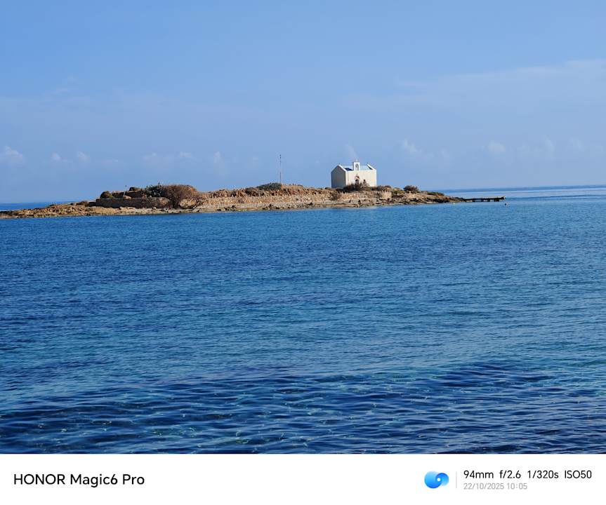 Strand Stelio's Gardens