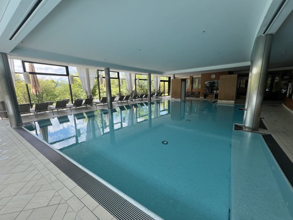 Pool Kempinski Hotel Berchtesgaden