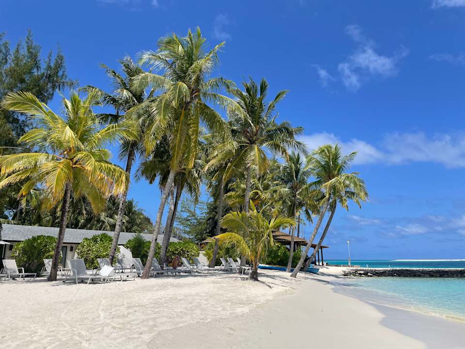 Strand Centara Ras Fushi Resort & Spa Maldives