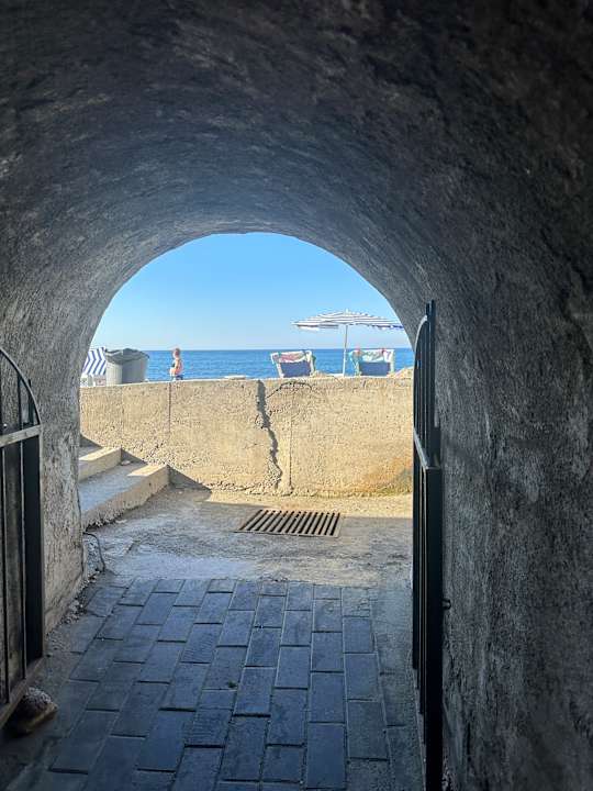 Strand Relax Beach Hotel