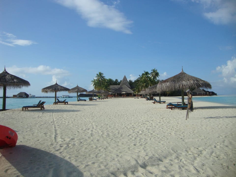 Wunderschöner Sandstrand Veligandu Maldives Resort Island