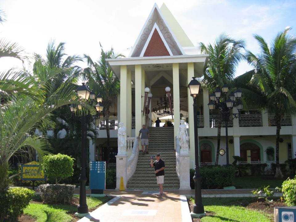 Hauptgebäude Hotel RIU Tropical Bay Hotel Riu Palace Tropical Bay