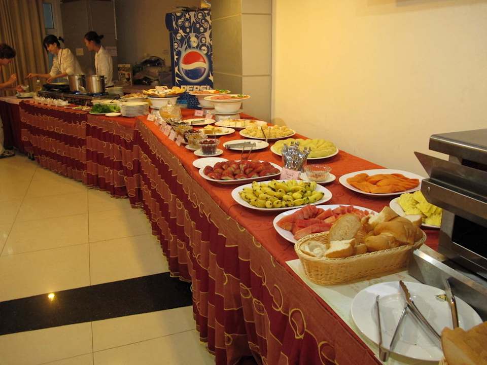 Frühstücksbuffet Kim Tho Hotel