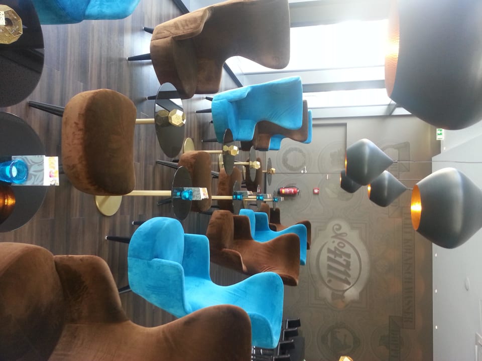 Bar Motel One Köln Waidmarkt