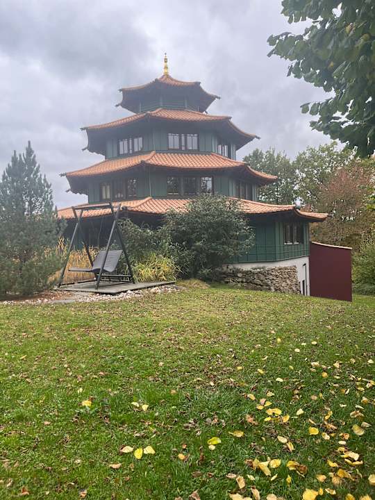 Gartenanlage Spirit & SPA Hotel Birkenhof am Elfenhain