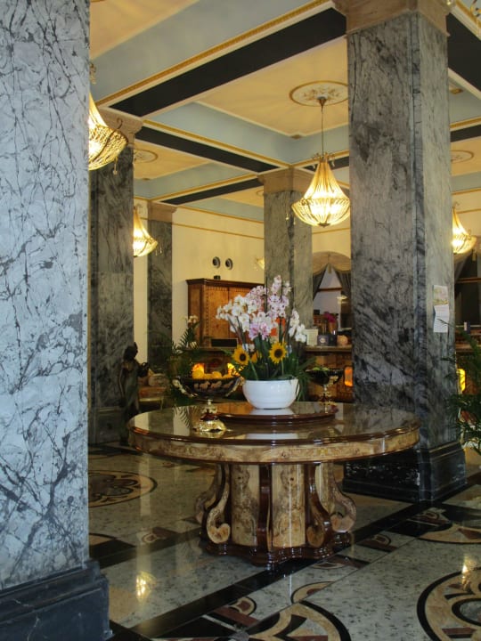 Lobby Häcker's Grand Hotel