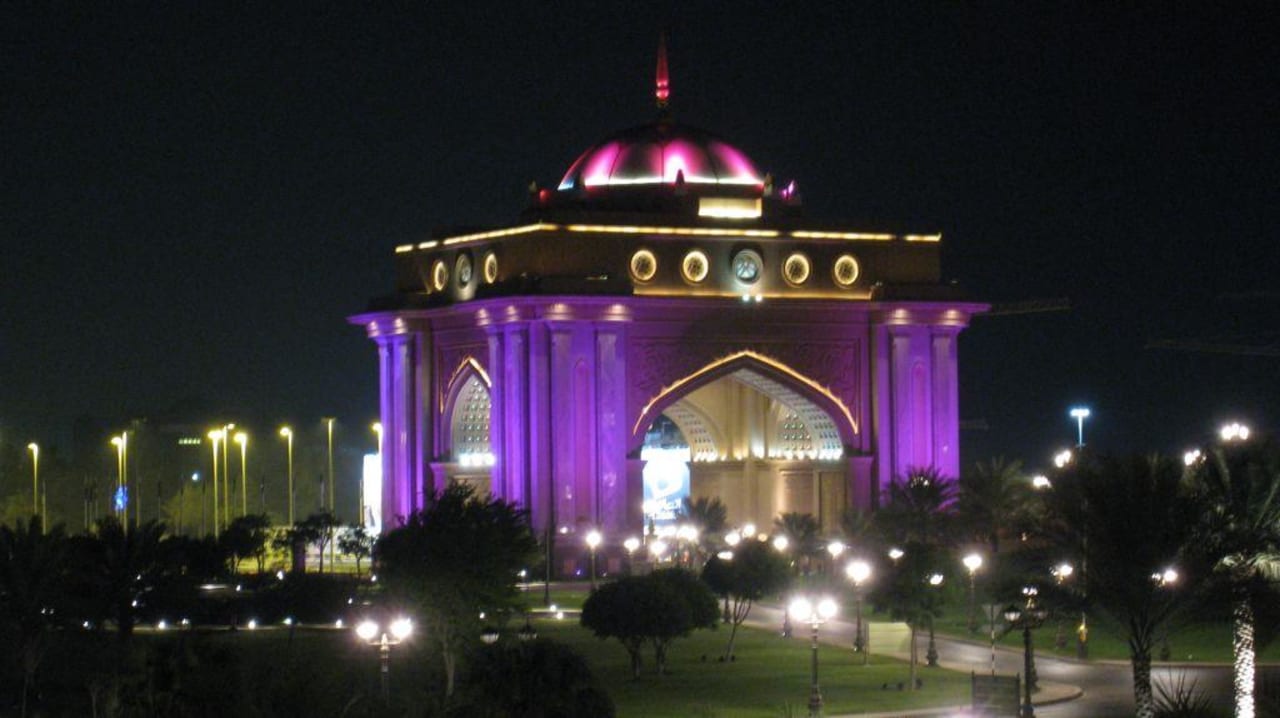 Einfahrt für Staatsgäste Emirates Palace Mandarin Oriental