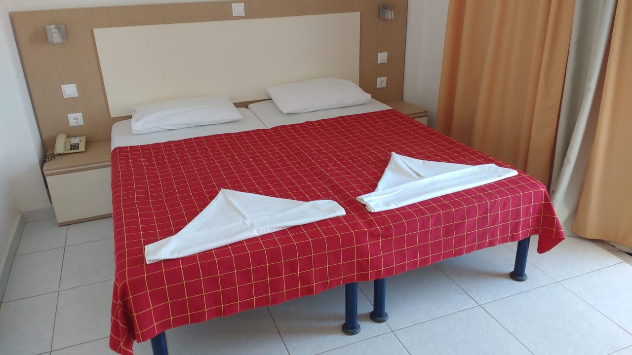 Zimmer Ekaterini Hotel