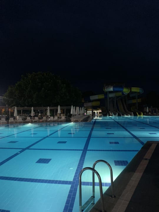 Pool Mira Meridia Beach Hotel