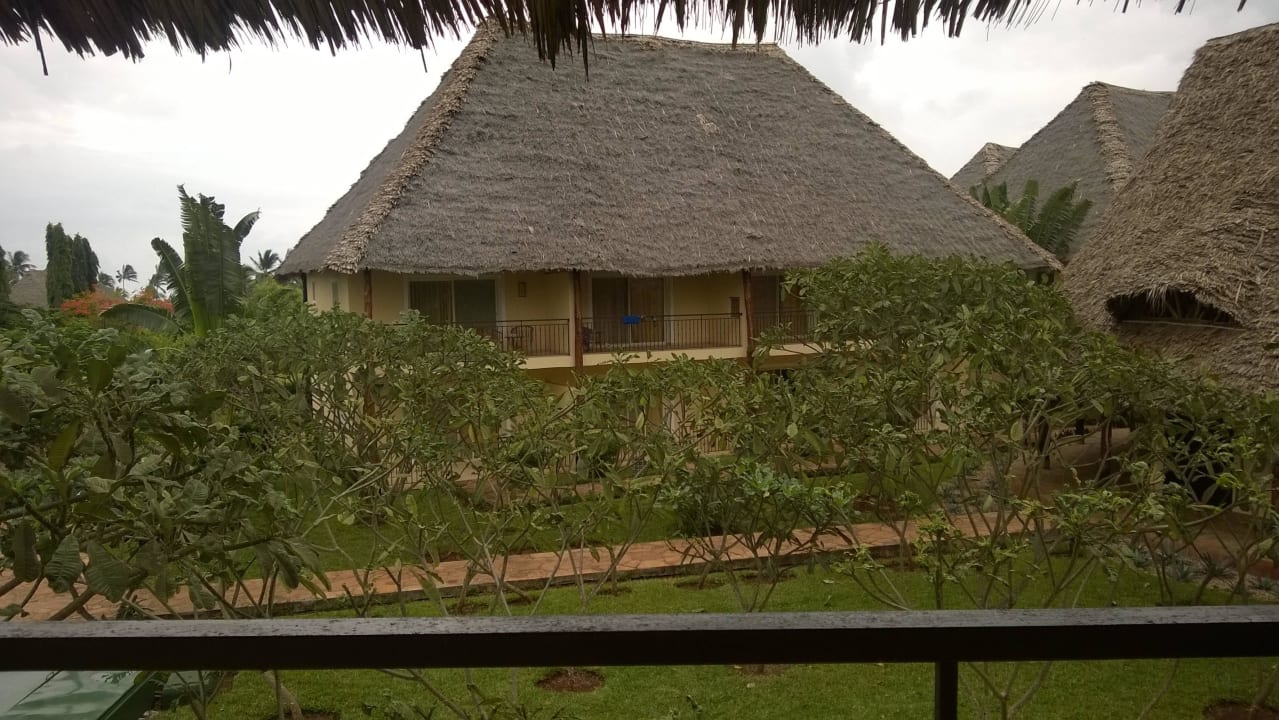 Aussen TUI Blue Bahari Zanzibar