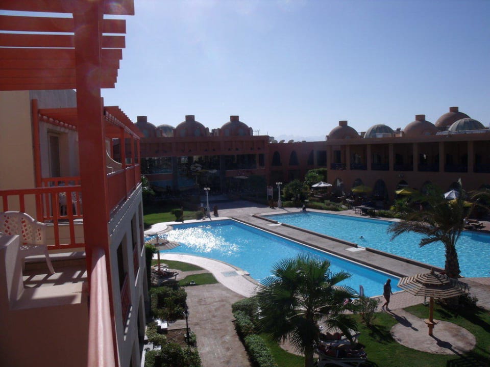 Blick vom Zimmer Titanic Beach Spa & Aqua Park