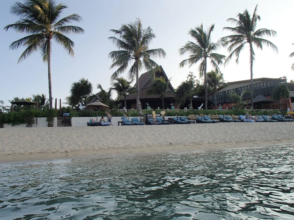 Hotel vom Strand aus Bo Phut Resort & Spa