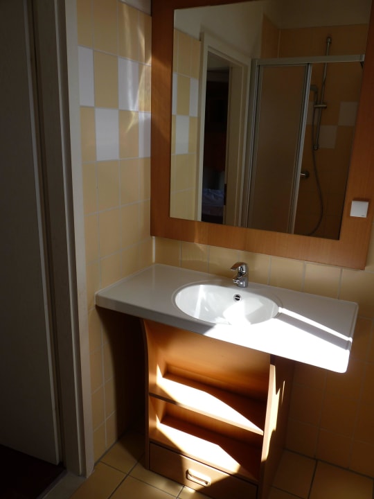 Oberes Badezimmer 02 Center Parcs Park Hochsauerland