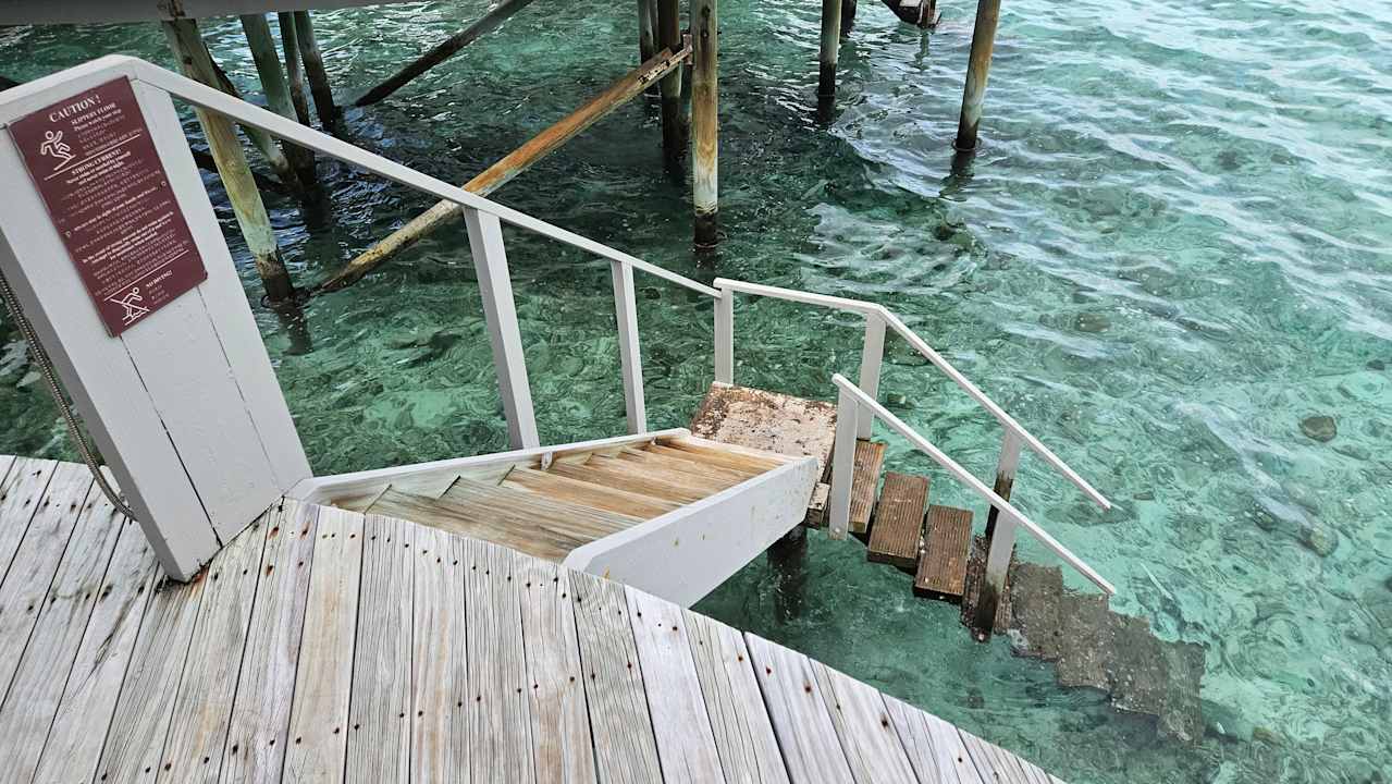 Zimmer Centara Ras Fushi Resort & Spa Maldives