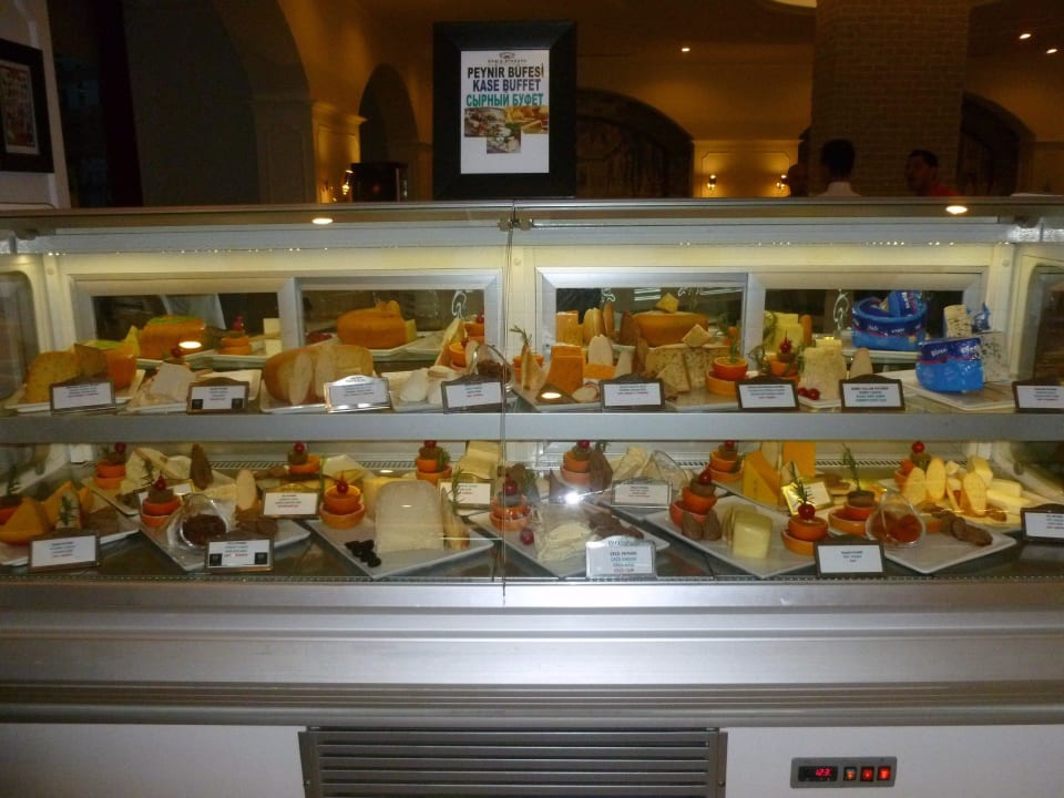 Buffet de fromage internationaux Hotel Delphin Imperial