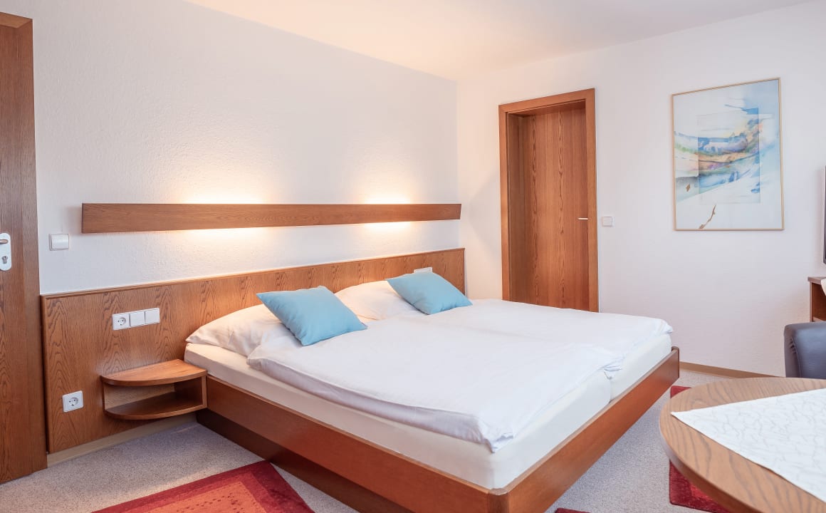 Zimmer Hotel Gästehaus Hirsch