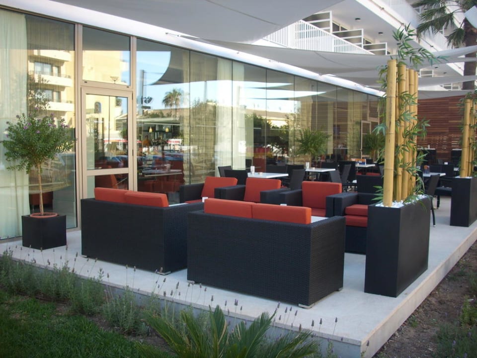 Außenterrasse Hotelbar JS Hotel Sol de Alcudia